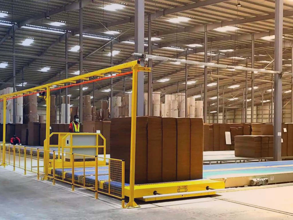 Sistema de Transporte de Pallets Sistema de Transporte de Pallets